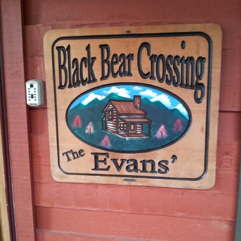 Photos At Black Bear Crossing A Cabin Vacation Rental In Pigeon