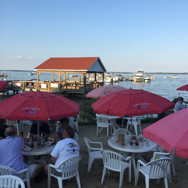 Photo taken at Tim&#39;s Rivershore Restaurant and Crabhouse by Dave D. on 7/9/2017