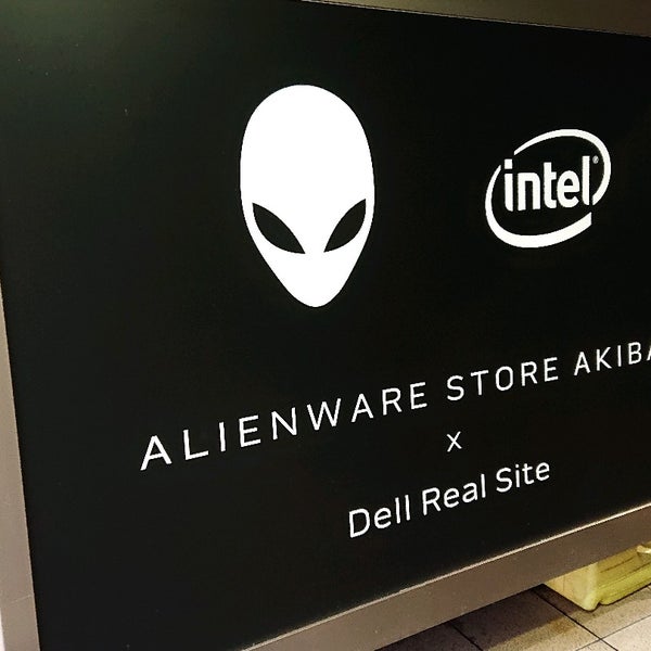 Photos At Alienware Store Akiba 秋葉原 144 Visitors