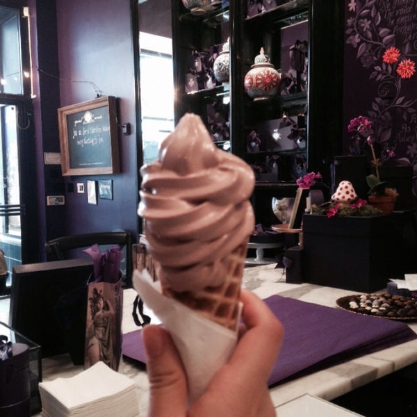 Can't skip this chocolate soft serve when I'm in SoHo.