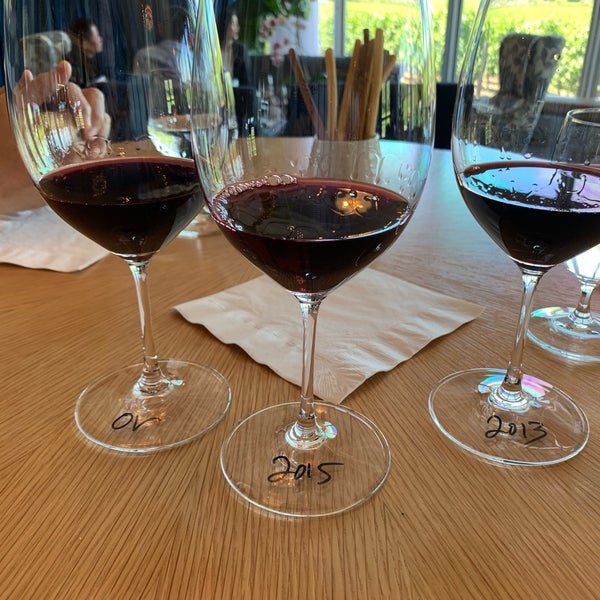 Foto tirada no(a) Opus One Winery por kaoru y. em 7/12/2019