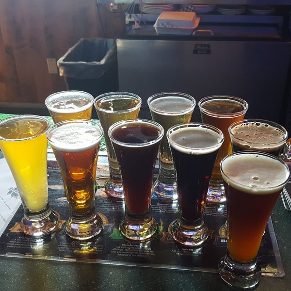 Photo taken at Smoky Mountain Brewery by Gerald P. on 12/11/2018