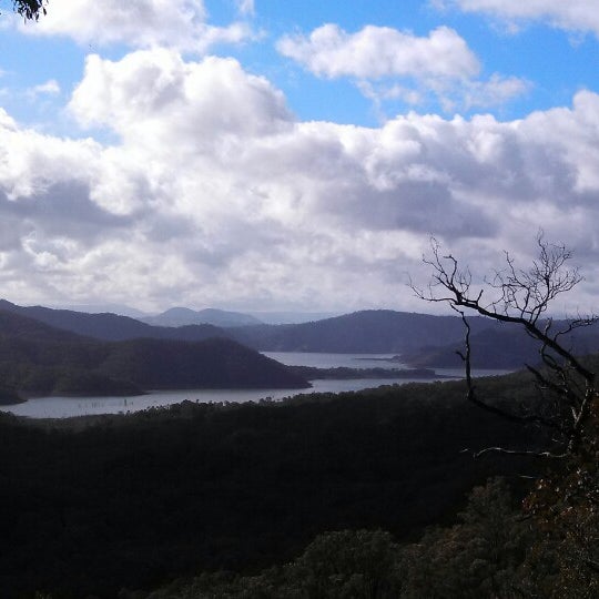 Lake Eildon National Park Off Sonnberg Drive