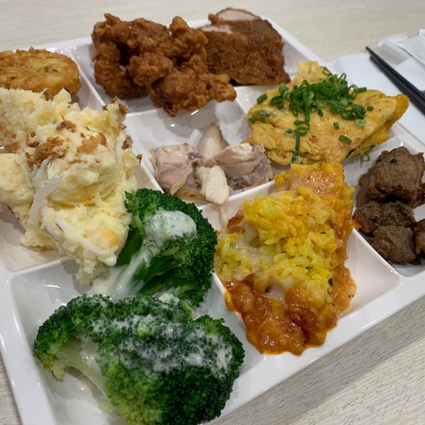 アーバン モール 新宮