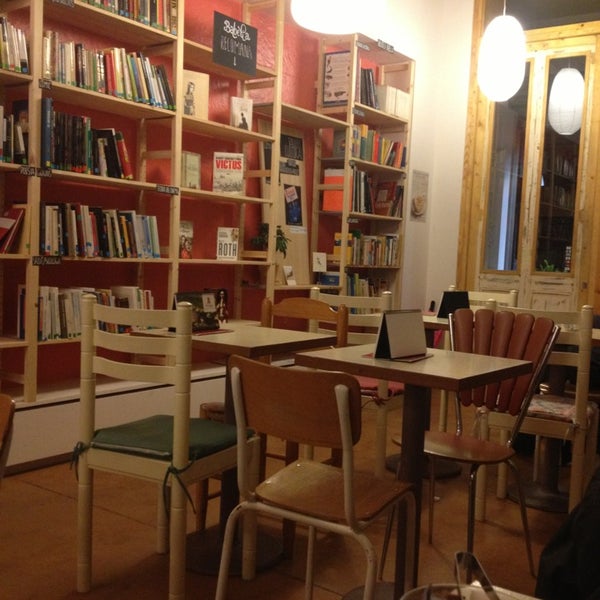 Foto tomada en Babèlia Books &amp; Coffee  por Isabel B. el 2/23/2013