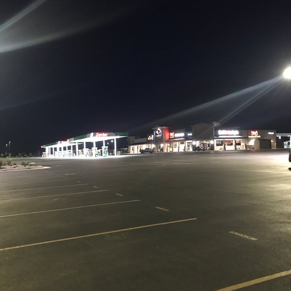 East Gate Travel Plaza Fuel Station in Evansville