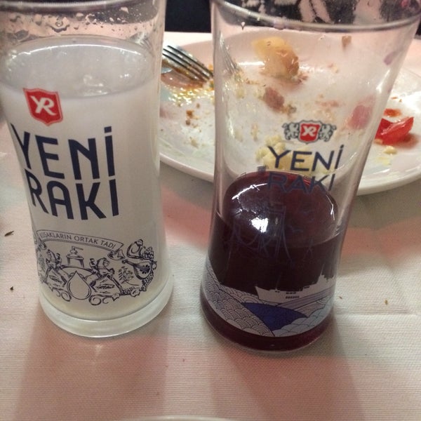 Photo taken at Ali Baba Restaurant Kadıköy by Funda G. on 3/30/2019
