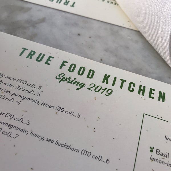 Das Foto wurde bei True Food Kitchen von B P. am 4/5/2019 aufgenommen
