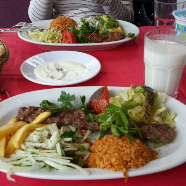 10/5/2016에 Ebru Y.님이 Anatolia Restaurant İzmir Cafe Restaurant에서 찍은 사진