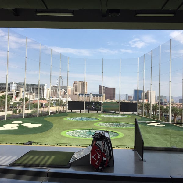 Foto tirada no(a) Topgolf por Brian M. em 8/22/2016