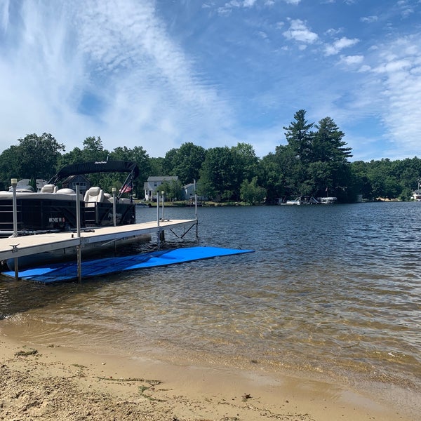 Arlington Pond Lake in Salem
