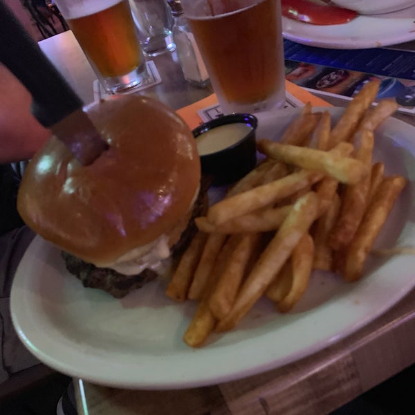 Brass Rail Restaurant, Sports Bar & Pool Hall 4940 NE 81st St