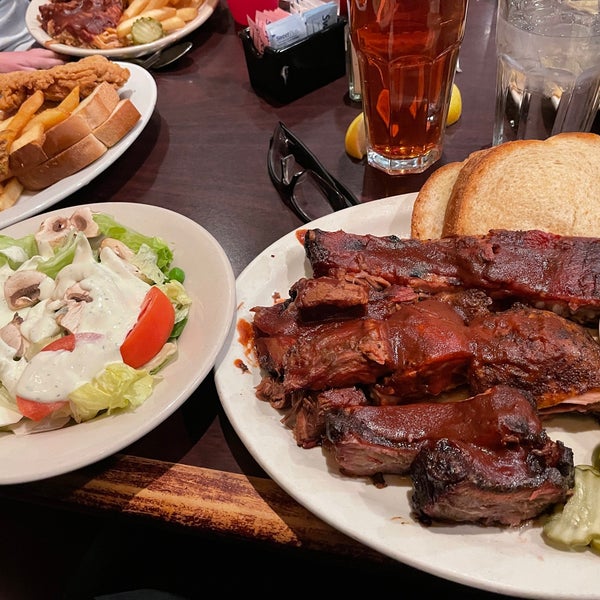 Photo taken at Smokehouse Barbecue by Bradley S. on 12/22/2021
