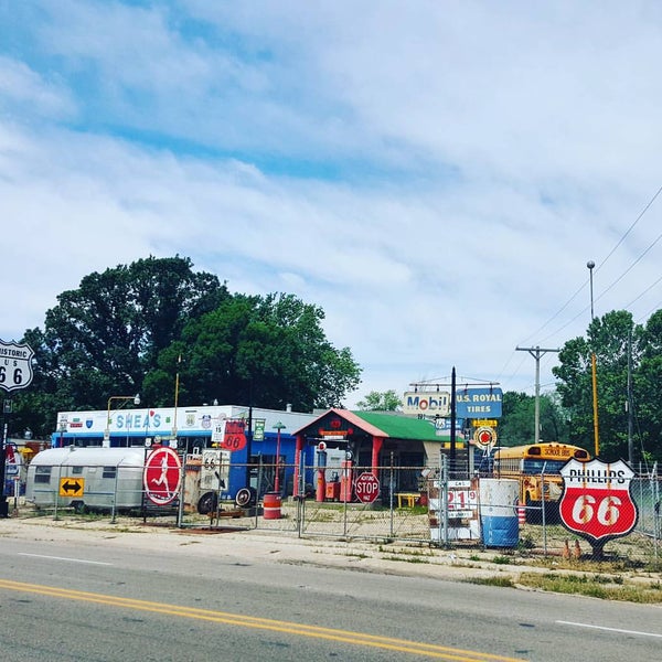Shea's Route 66 Gas Station Museum (Now Closed) Museum