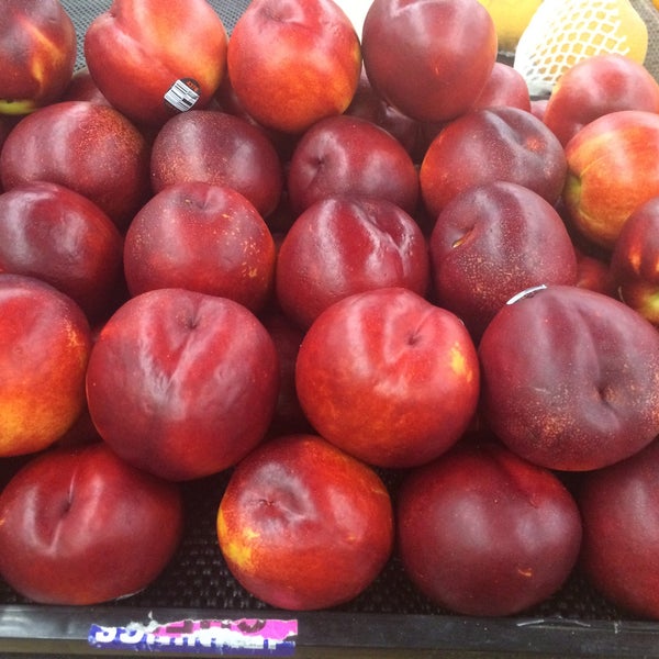 Paul's Fruit Market East Louisville 6 tavsiye'da fotoğraflar