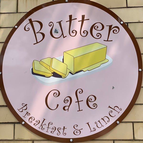 Foto tirada no(a) Butter Cafe por Melanie R. em 8/1/2021