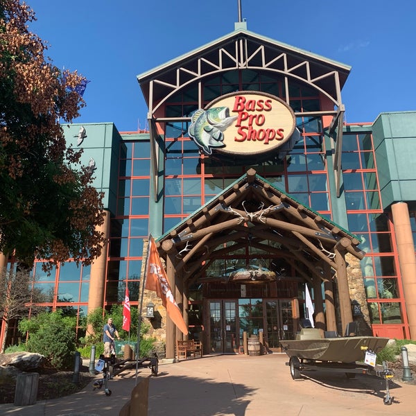 Bass Pro Shops Clarksville, IN