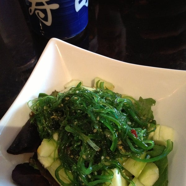 Das Foto wurde bei Red Koi Japanese Cuisine von Steven B. am 4/14/2013 aufgenommen