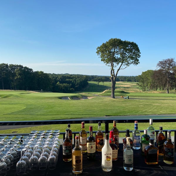 Huntington Crescent Club Washington Drive Washington drive