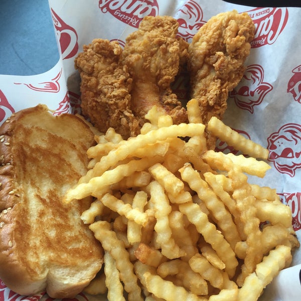 Photo taken at Raising Cane&#39;s Chicken Fingers by Becky on 7/16/2016