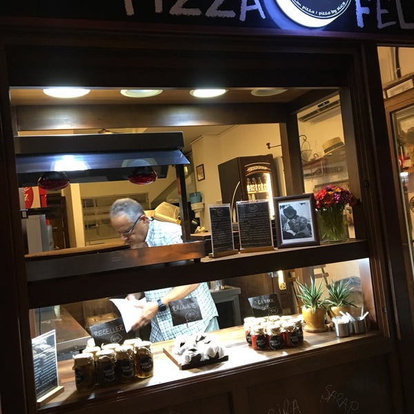 9/26/2019 tarihinde Sevinç Ç.ziyaretçi tarafından Pizza Fellas'de çekilen fotoğraf