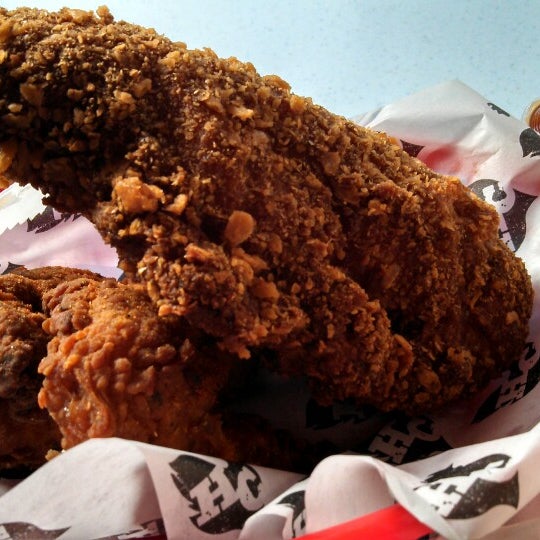 1/8/2014にlaura m.がHill Country Chickenで撮った写真