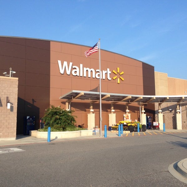 Walmart Supercenter Fallston, MD'da fotoğraflar