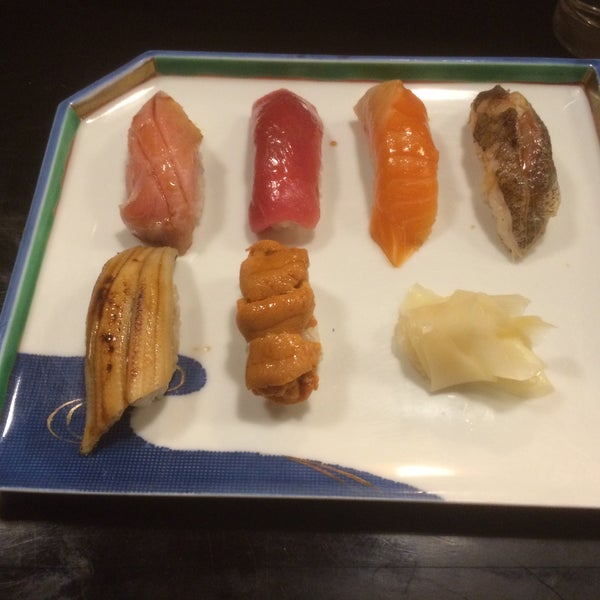Das Foto wurde bei Sushi Capitol von Nick 🍾 F. am 6/3/2016 aufgenommen