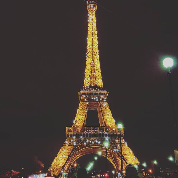 Das Foto wurde bei Hôtel Eiffel Trocadéro von Caio F. am 12/23/2015 aufgenommen