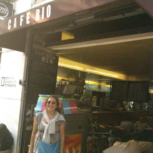 3/13/2014에 PaM R.님이 Café Río에서 찍은 사진