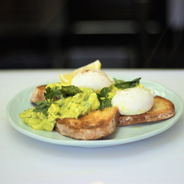 Fantastic avocado on toast and other australian-inspired cuisine at FOLK in the heart of jalan monkey forest! Must GO!