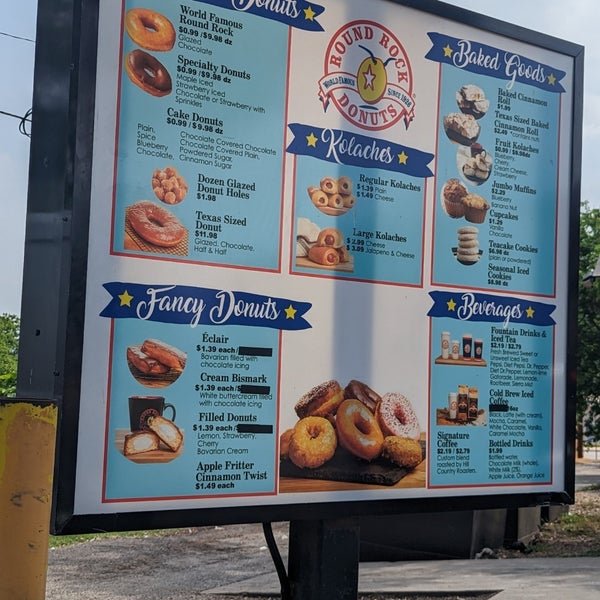 รูปภาพถ่ายที่ Round Rock Donuts โดย Maria B. เมื่อ 6/14/2023