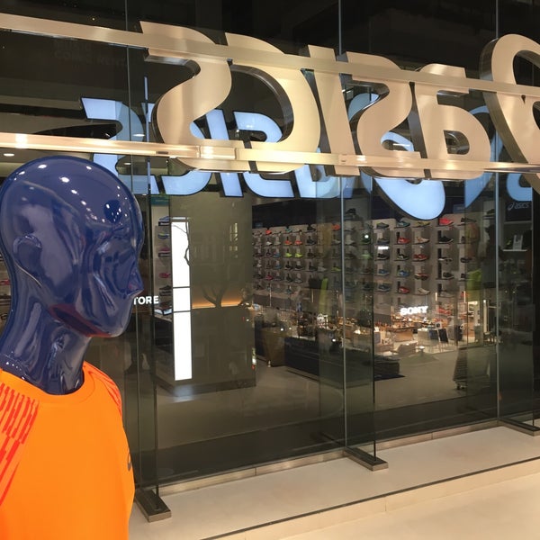 Самый Большой Магазин Asics В Москве