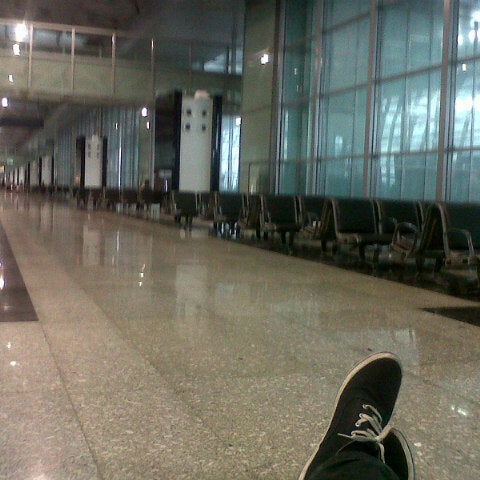 Smoking Lounge Airport Lounge