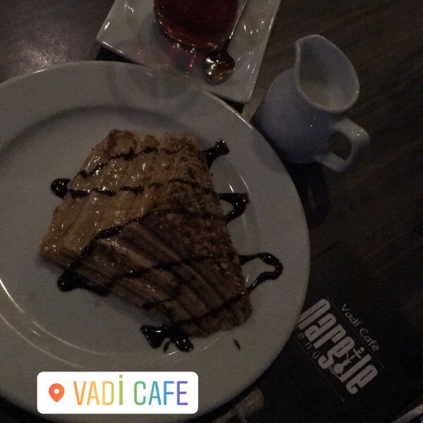 Foto scattata a Vadi Cafe da Yiğit Ç. il 5/24/2019