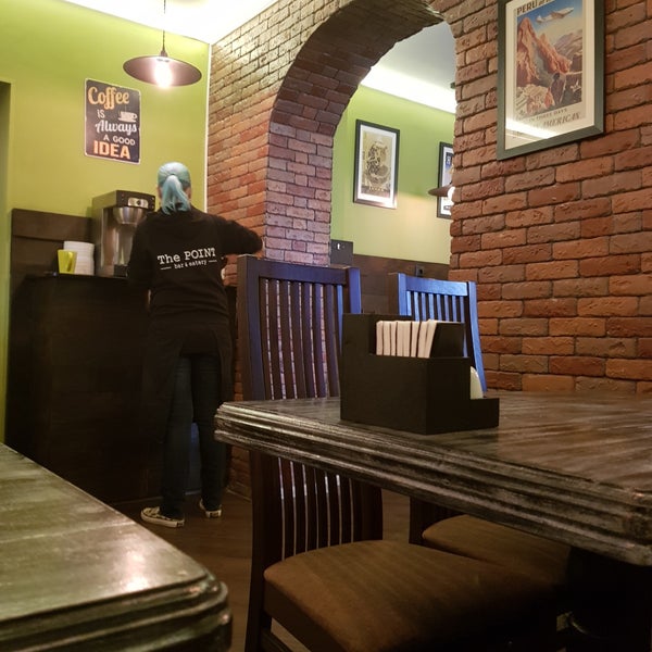 Foto tomada en The Point Bar &amp; Eatery  por Oleksii K. el 3/19/2019