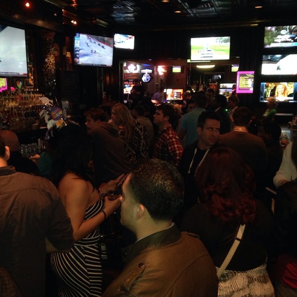 1/25/2014にDon M.がChristie&#39;s Sports Barで撮った写真