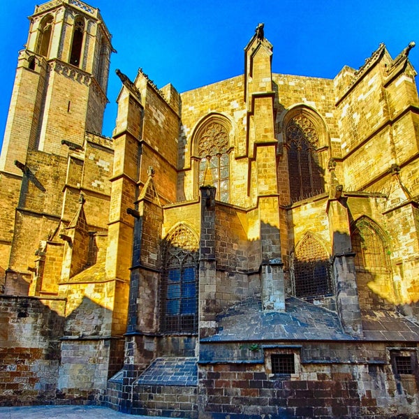 10/27/2019에 Mike님이 Catedral de la Santa Creu i Santa Eulàlia에서 찍은 사진