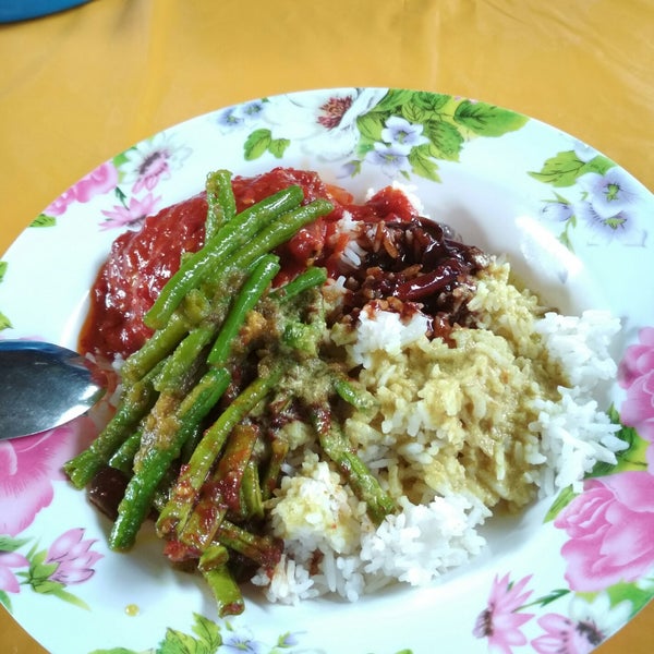 Ibu dapur. Фотосессия мама и дочка на кухне. Ibu dapur. Ibu dapur. Ibu dapur.