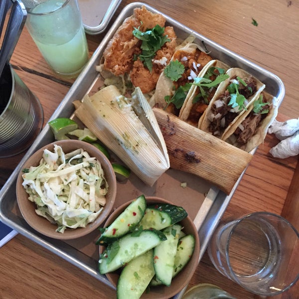 Tray for two is the best option if you are new! Duck is delicious. Chipotle slaw is on point.