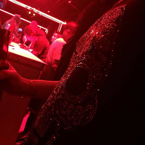 Dive bar gay
