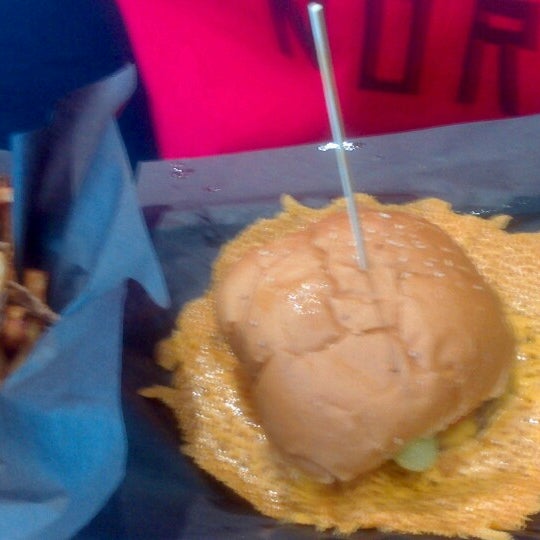 Photo taken at Burger Stomper Gourmet Burger &amp; Milkshake Bar by Chantel &quot;Pinkie&quot; B. on 8/18/2014