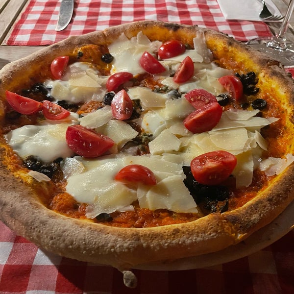 8/14/2022 tarihinde Steve L.ziyaretçi tarafından Il Vicino Pizzeria'de çekilen fotoğraf