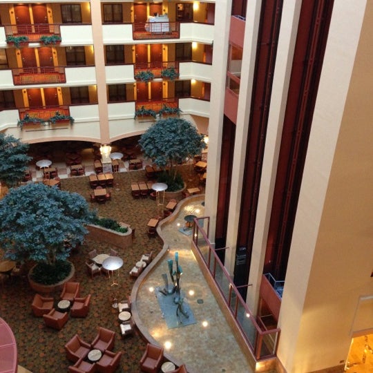 11/12/2012 tarihinde Mary C.ziyaretçi tarafından Embassy Suites by Hilton'de çekilen fotoğraf
