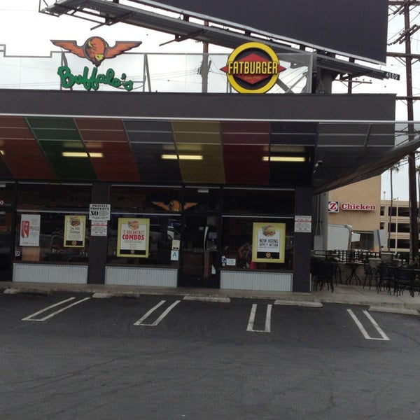 Photo taken at Fatburger by Nadeem B. on 7/3/2013