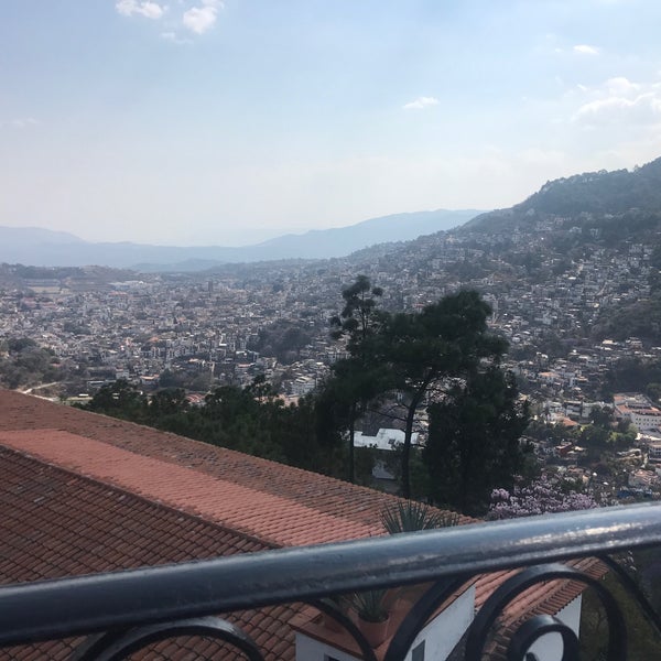 Photo taken at Hotel Montetaxco by Miguel Angel J. on 3/12/2018