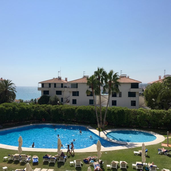 7/28/2017 tarihinde Mònica R.ziyaretçi tarafından Hotel Meliá Sitges'de çekilen fotoğraf