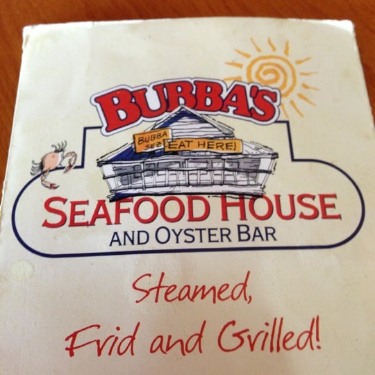 Foto scattata a Bubba&#39;s Seafood House da Carlos B. il 10/5/2012