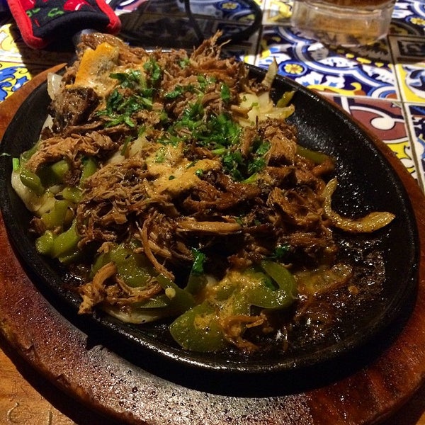 Photo taken at Chili&#39;s Grill &amp; Bar by Bobby R. on 1/8/2015