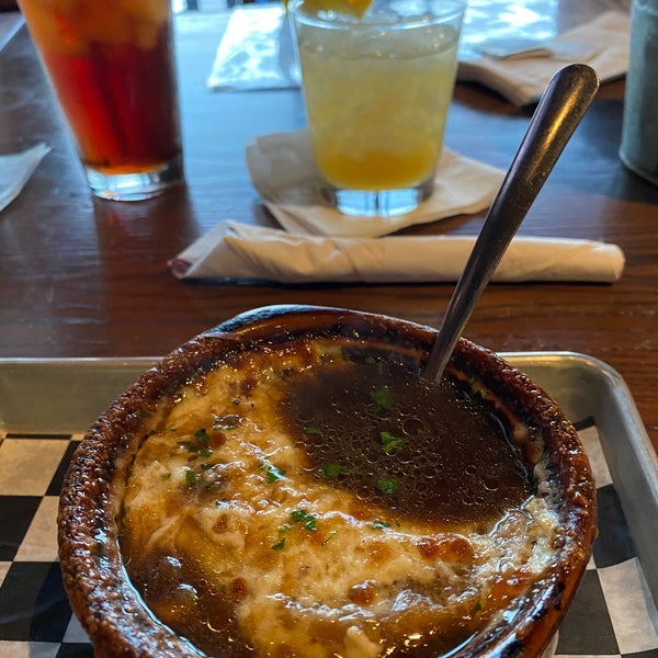 Rusty Bucket Restaurant and Tavern Bar in Indianapolis